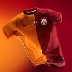 galatasarayin-parcali-formasi-yeniden-sahalarda-hYZSbIa5.jpg
