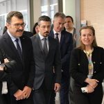 tubitak-baskani-prof-dr-hasan-mandal-sisecam-bilim-teknoloji-ve-tasarim-merkezini-ziyaret-etti-SlZhcDwk.jpg