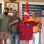 kemer-belediyesinden-ilcenin-futbol-takimlarina-malzeme-destegi-sNQiLaZ3.jpg