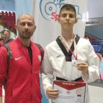 foca-belediyespor-kulubu-taekwondo-subesi-sporcusu-asrin-yagiz-buyukyavuz-yari-final-elemelerini-altin-madalya-uPDH15Zf.jpg