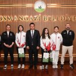 sampiyon-sporculardan-baskan-aydina-ziyaret-g6QHFtBa.jpg
