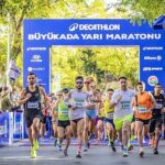 decathlon-buyukada-yari-maratonu-rekor-katilimla-tamamlandi.jpg