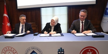 2025-aile-yilinin-en-kapsayici-egitim-modeli-aile-universitesi-bogazici-universitesinde-tanitildi.jpg