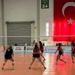festival-voleybolda-ilk-oduller-verildi.jpg