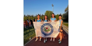 nilufer-belediyespor-atletizm-takimi-super-lige-yukseldi.jpg