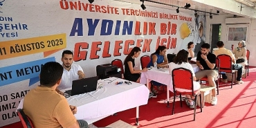 baskan-cercioglundan-genclere-yks-destegi-tercih-tiri-universite-adaylarinin-hizmetinde.jpg