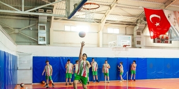 karsiyakada-kis-spor-okullari-basliyor.jpg